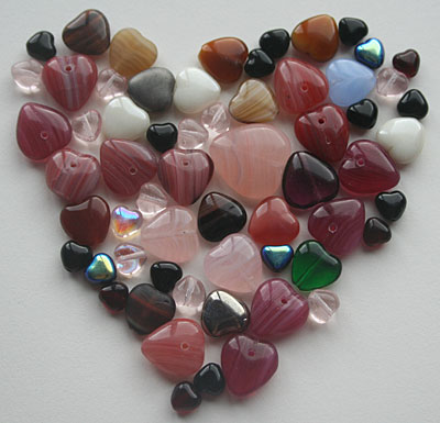 glass heart beads